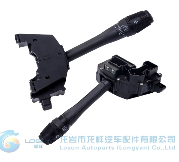 Ford F4ZZ-13K359-A Ford Dönüş Sinyali / Kombinasyon Anahtarı Değişimi
   