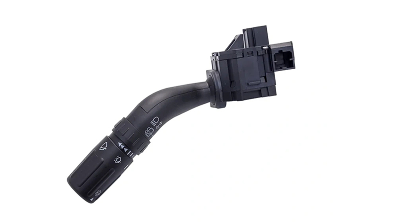 Ford 8L8Z-13K359-AA Ford Dönüş Sinyali / Kombinasyon Anahtarı Değişimi
   