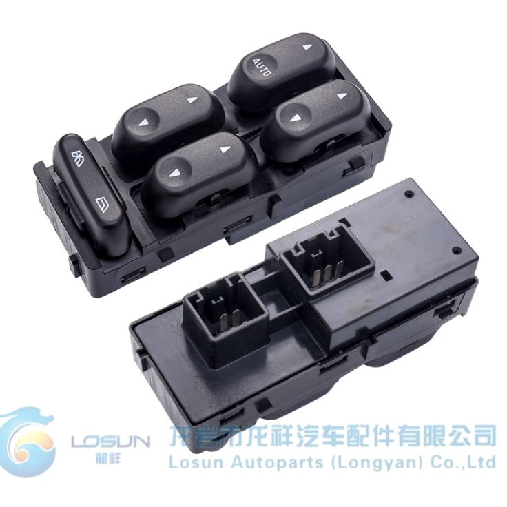 Ford 4L2Z-14529-AAA Elektrikli Cam Anahtarı Değişimi
   